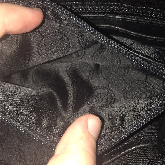 Michael Kors Sloan Quilted-Leather Shoulder Bag - Picture 4 of 5